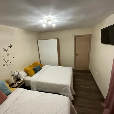 Lejlighed Piso Completo Centrico Y En El Casco Antiguo De *