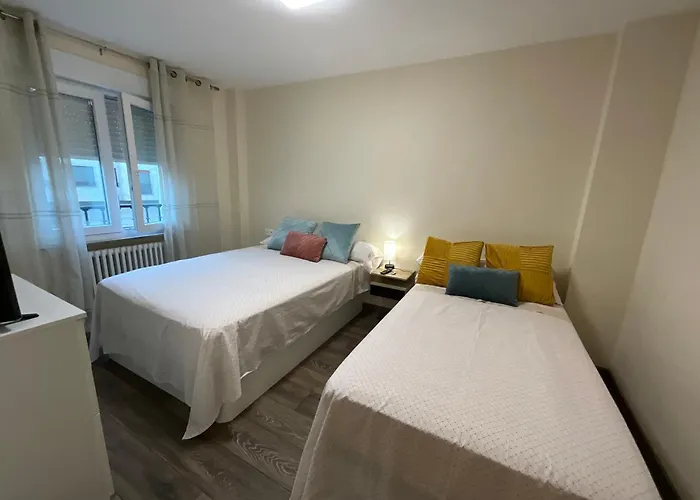 Piso Completo Centrico Y En El Casco Antiguo De *